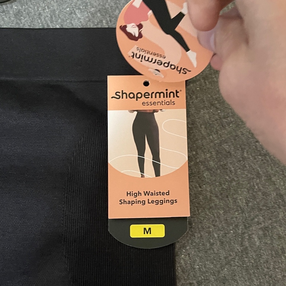 Shapermint Black High-Waist Shaping Leggings size medium - Picture 3 of 7